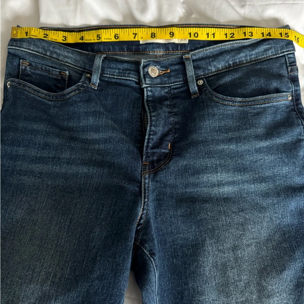 NWOT Women's Levi's 314 Shaping Straight Jeans Size 29 - Picture 5 of 6